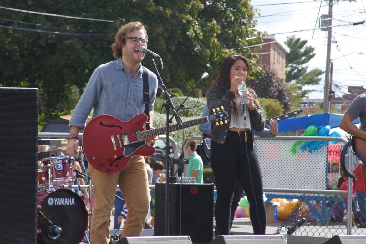 Faire goers had plenty of live music to entertainment at the 2015 edition of the event.